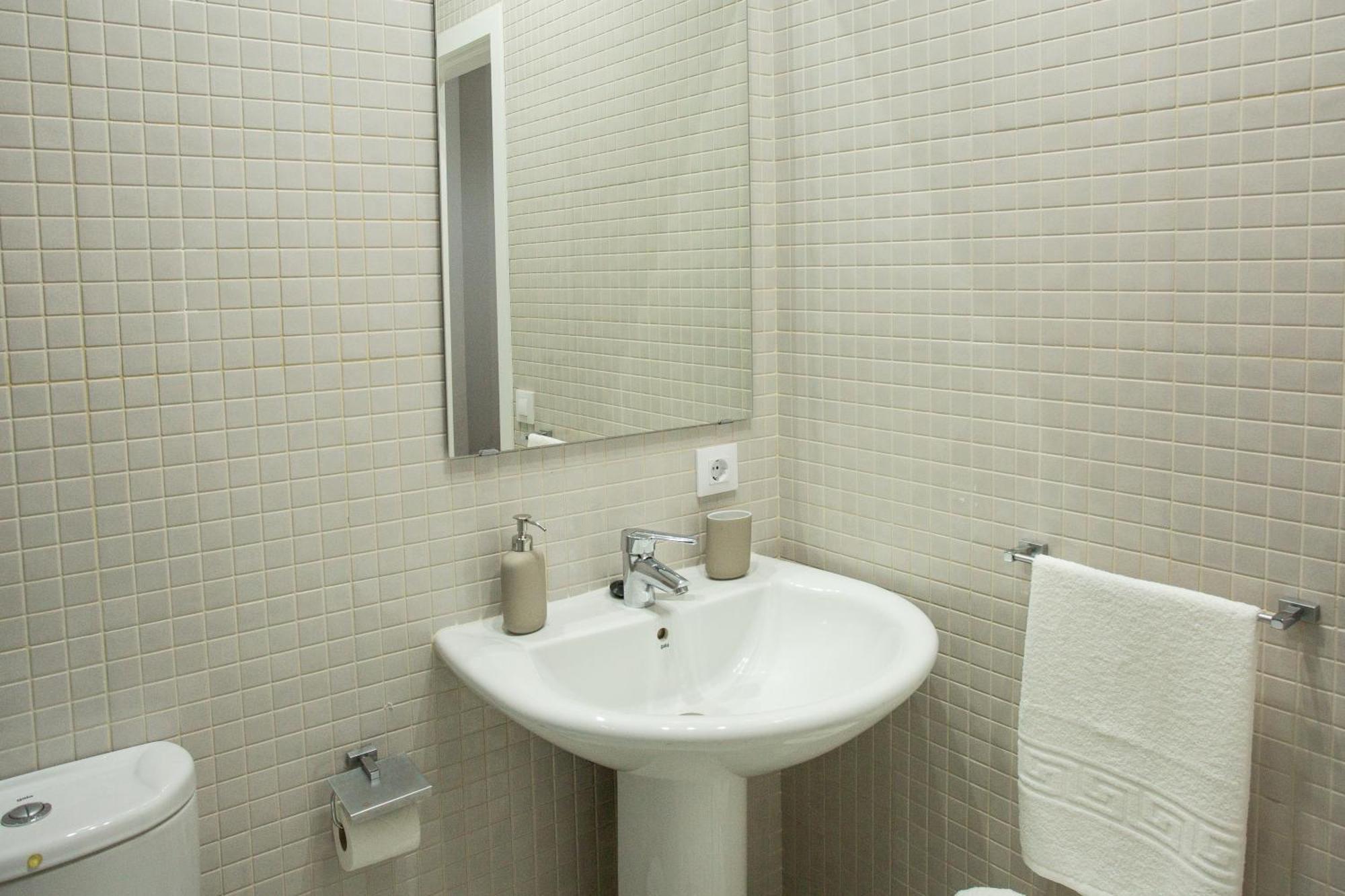 Wish Suite Conde De Sevilla Luaran gambar