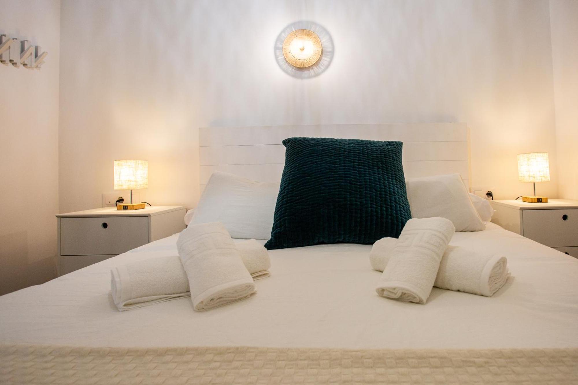 Wish Suite Conde De Sevilla Luaran gambar